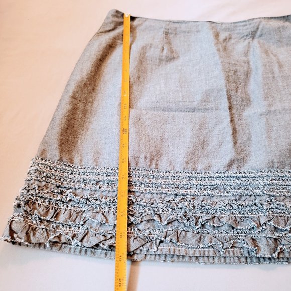 NWOT TOMMY BAHAMA Wisp Skirt, Blue Denim Chambray 100% Cotton Ruffled Hem, 6 - Picture 10 of 12